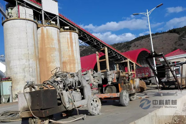 雲南大理保山水（shuǐ）泥廠注漿（jiāng）施工（gōng）現場