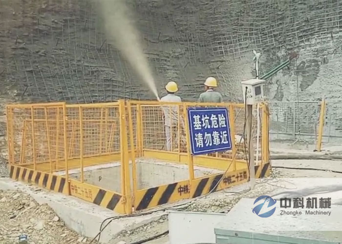 中鐵二十五局ZK700混凝土濕噴機施（shī）工現場-1