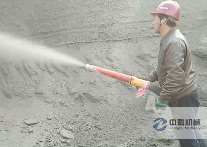 液（yè）壓泵送式（shì）濕（shī）噴機施（shī）工（gōng）視頻