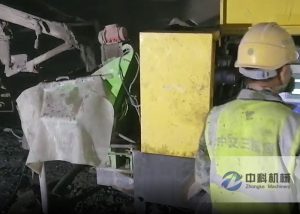 中交三航局雙噴液壓濕（shī）噴機施工現場