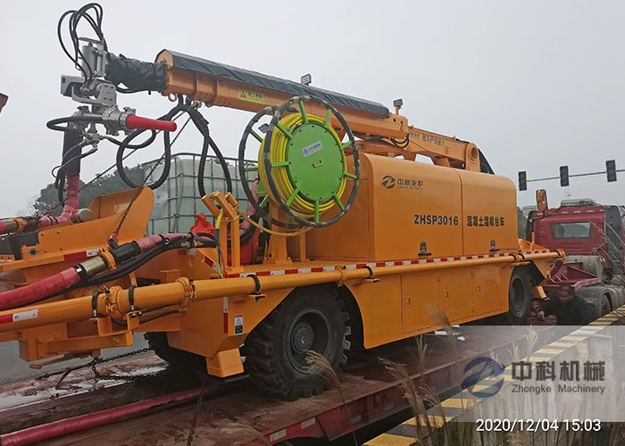 工程混凝（níng）土濕噴台車發貨現場-2