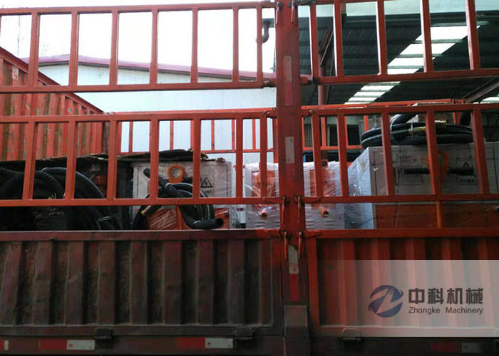 中鐵四局ZKSY90-125雙液（yè）注漿機發貨現場-0