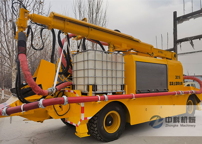 混（hún）凝土濕噴台（tái）車發貨現場-1