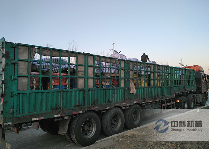 液壓濕噴機、混（hún）凝土噴漿（jiāng）機、雙液注（zhù）漿機、噴漿機配件發貨現場（專車送貨（huò））-1