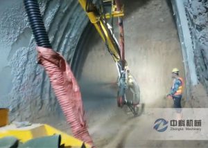 中交一公局隧道混凝土濕噴台車施工視頻（2）