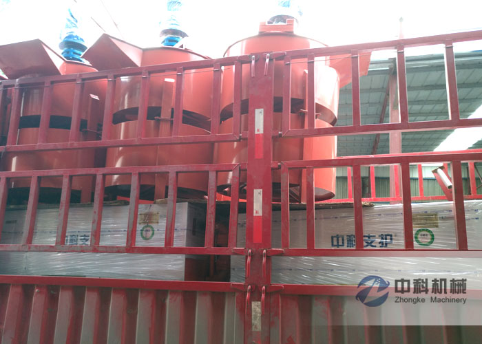 成（chéng）都（dōu）雙液注漿機、灰漿攪拌機發（fā）貨現場-0