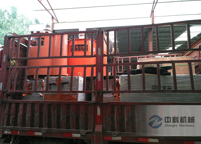 中鐵一局雙液注漿機（jī）、灰漿攪拌機發貨現場-0