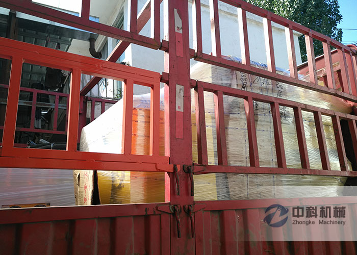 中鐵四局拱頂帶模注漿（jiāng）一體機（jī）、雙液（yè）注漿機發貨現場-0