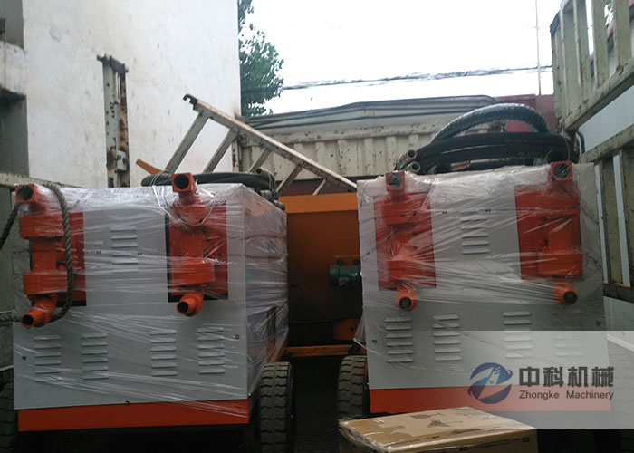 西安雙液注漿機、噴漿機大料鬥發（fā）貨（huò）現場-0