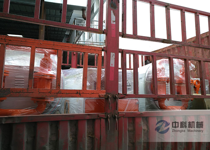 中鐵（tiě）十七（qī）局水泥砂漿注漿機發貨現場-0