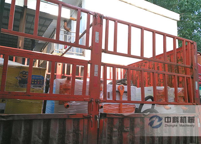 廈門雙液注（zhù）漿機、PZ-6混凝土噴漿機發貨現（xiàn）場-0