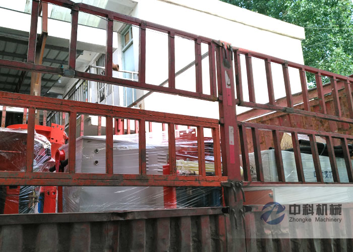 沈陽雙（shuāng）液注漿機、PZ-7混凝土噴漿機發貨現場-0