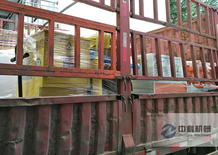 濟南雙液注漿（jiāng）機、PZ-6混凝土噴漿機發貨現場-0