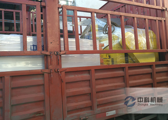 中鐵十（shí）一局拱頂帶模注漿一體機、雙液（yè）注漿機發貨現場-0