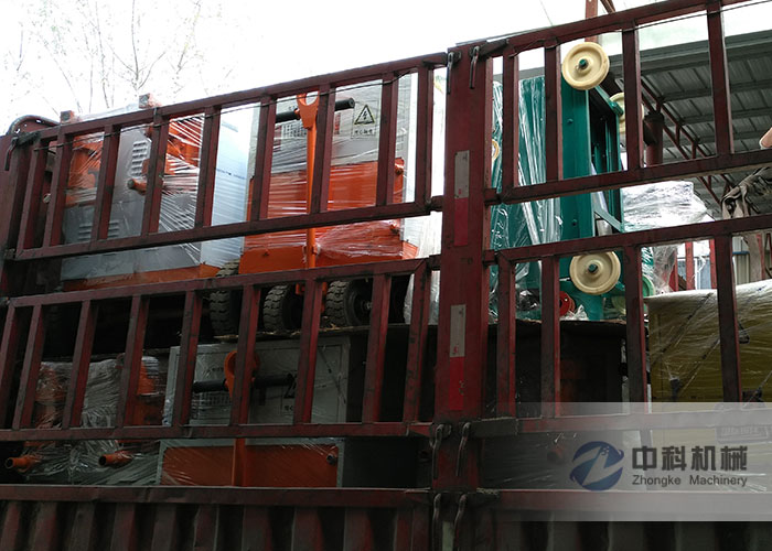 合肥雙液注漿機、擠壓式注漿機、PZ-6混（hún）凝土噴漿機發貨現場-0