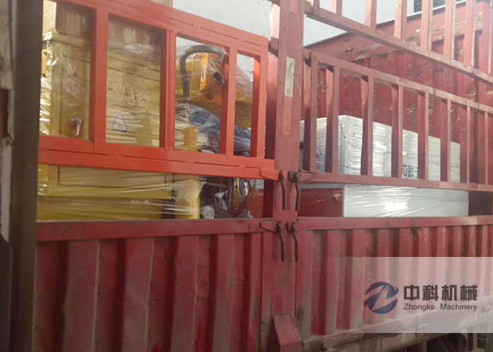 南京雙液注漿機、PZ-6混凝（níng）土噴漿機發貨（huò）現場-0