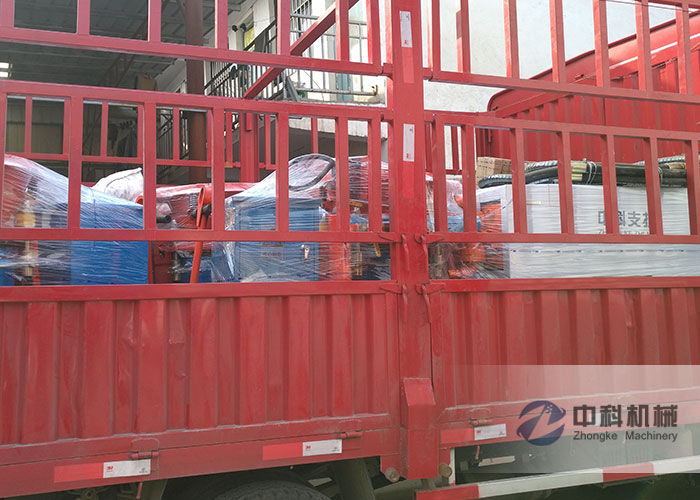 濟南雙液（yè）注漿機、PZ-6混凝土噴漿機（jī）發（fā）貨現場-0