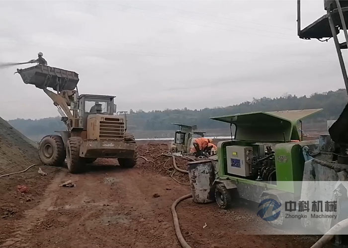 小型液壓泵送式混凝土濕式噴漿機施工視頻