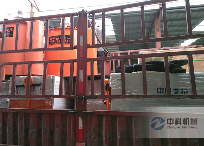 南京（jīng）雙液注漿機、灰漿攪拌機發貨（huò）現場-0