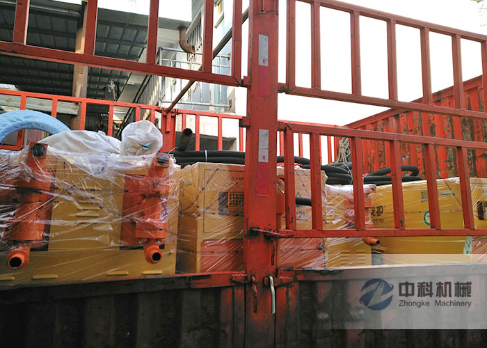 昆明（míng）ZKSY90-125雙（shuāng）液注漿機發貨現場-0