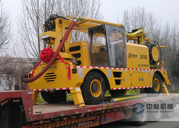 混凝（níng）土濕噴（pēn）台車發貨現場-1