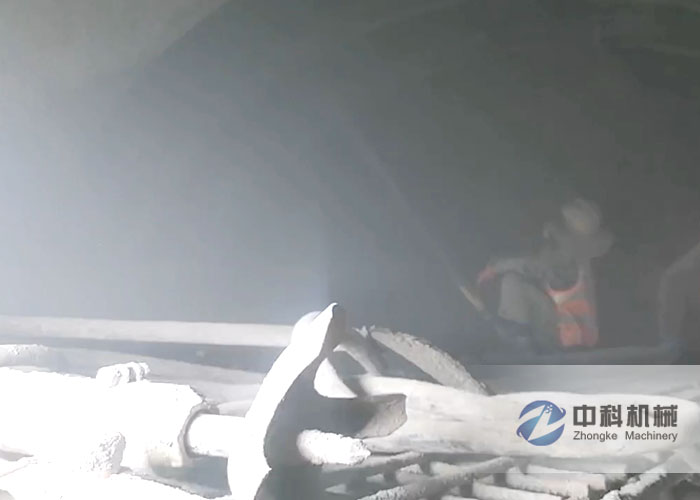 GYP-90MINI小型液（yè）壓濕噴機施工視頻