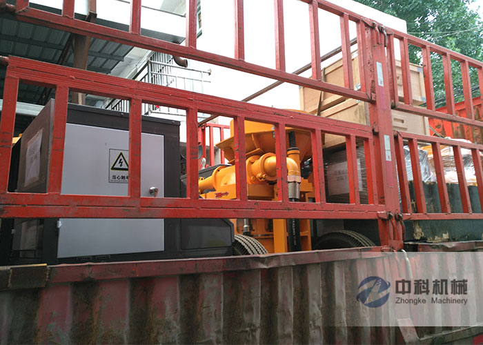 轉子活塞式混凝土（tǔ）濕噴機發貨現場-0