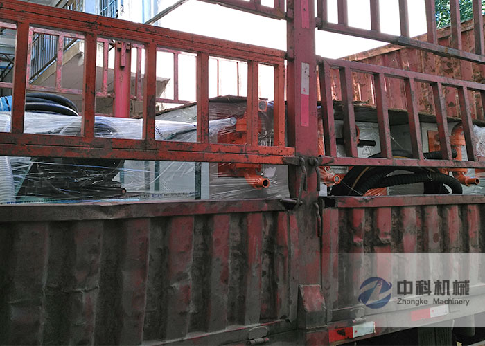 武漢雙液注漿機（jī）、雙缸（gāng）活塞式灰漿泵（bèng）發貨現場