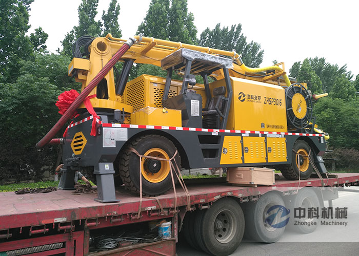 ZHSP3016工程混凝土濕噴台（tái）車發貨現場-1