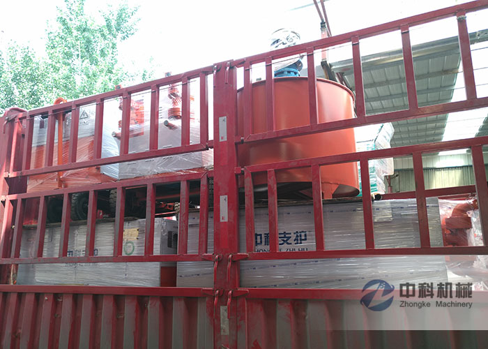 天（tiān）津雙液注漿機、灰漿攪拌（bàn）機發貨現場-0