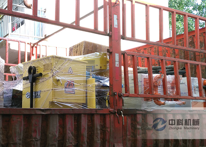 重慶雙液注漿機、PZ-6混凝土噴漿（jiāng）機發貨現場-0