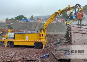 3016工程混凝土濕噴台車施（shī）工現場