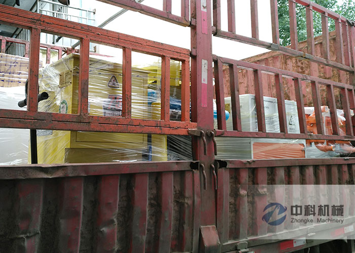 長沙雙液注漿機、PZ-6混凝土噴漿機發貨現場-0