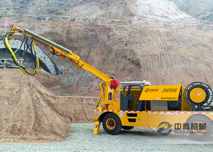 ZHSP3016混凝土濕噴台車施工現場