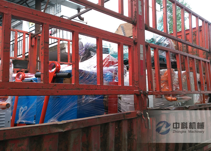 濟南雙液注漿（jiāng）機、BW150注漿機、PZ-6噴漿機發貨現場